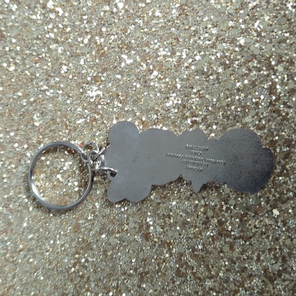 Minnie Mouse Keychain - Picture 2 of 2